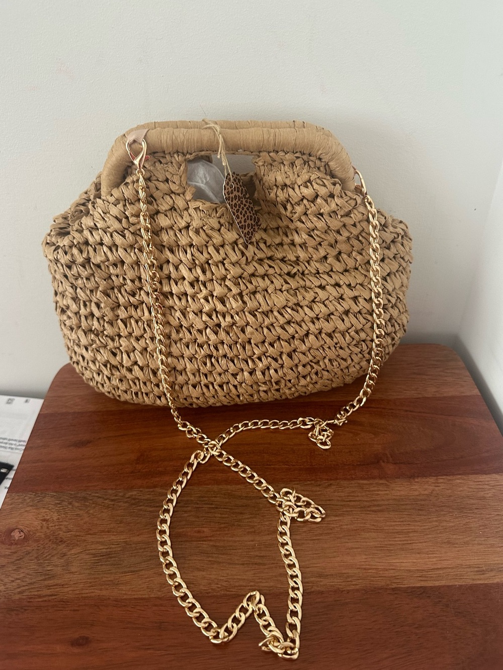 New Designer Inspired Tan Woven Raffia Shoulder Bag with Gold Emblem - Picture 4 of 6